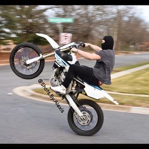 Meet your Posher, Logan